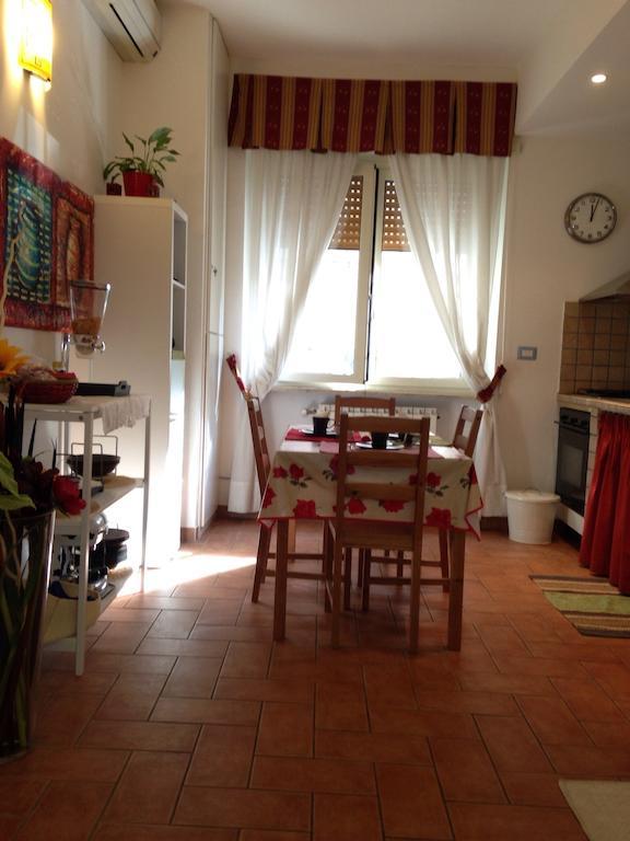 Casa Degli Ubaldi Bed and Breakfast Ρώμη Εξωτερικό φωτογραφία